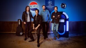 „SOMEBODY TOLD ME“ THE KILLERS SIND DER HEADLINER DER ANFANGSSHOW DES UEFA CHAMPIONS LEAGUE FINALES PRESENTED BY PEPSI